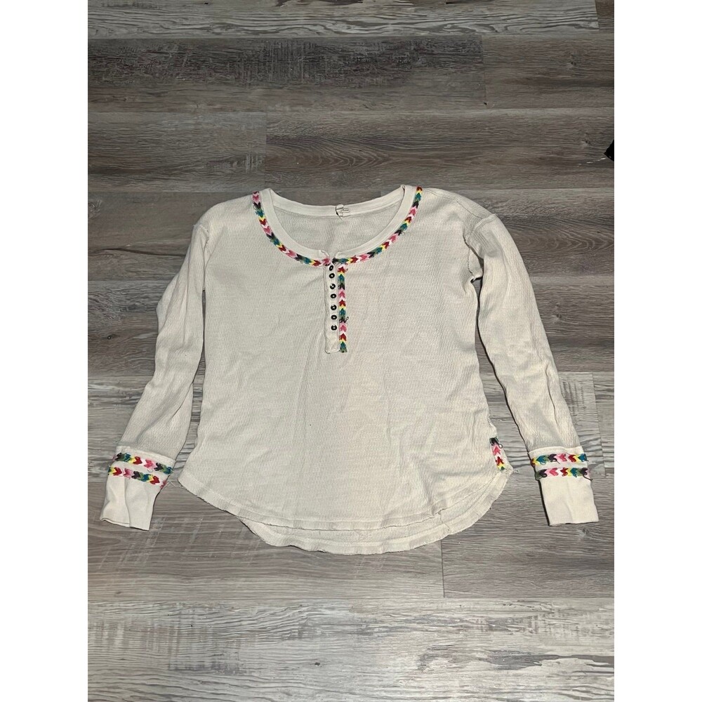 We the Free size M like new embroidered detail oversized Thermal Long Sleeve